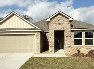 333 White Pine Dr, Lafayette, LA 70501