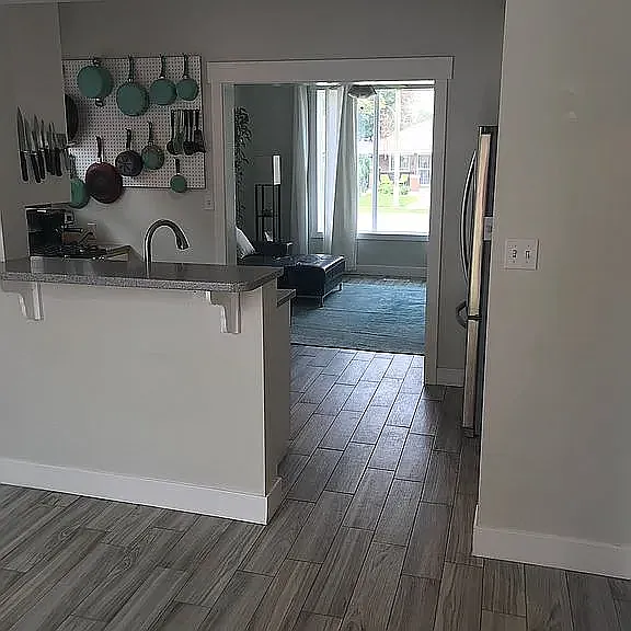 3 bed, 1700 sqft, $3,200 — Photo 3