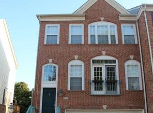 13593 Cedar Run Ln, Herndon, VA 20171