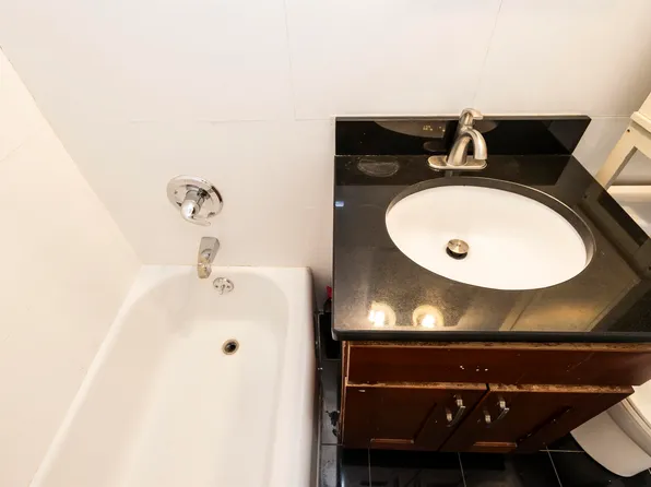 500 Central Avenue image 21 of 50