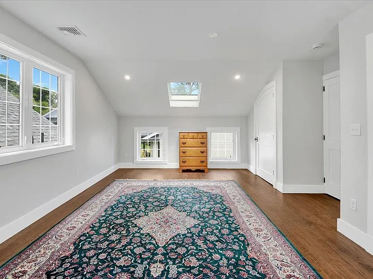 46 Sycamore Rd — Photo 26