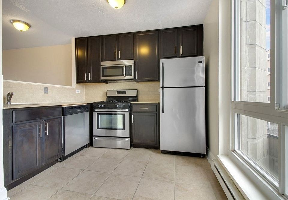 1st image of 540 Main St APT 1312