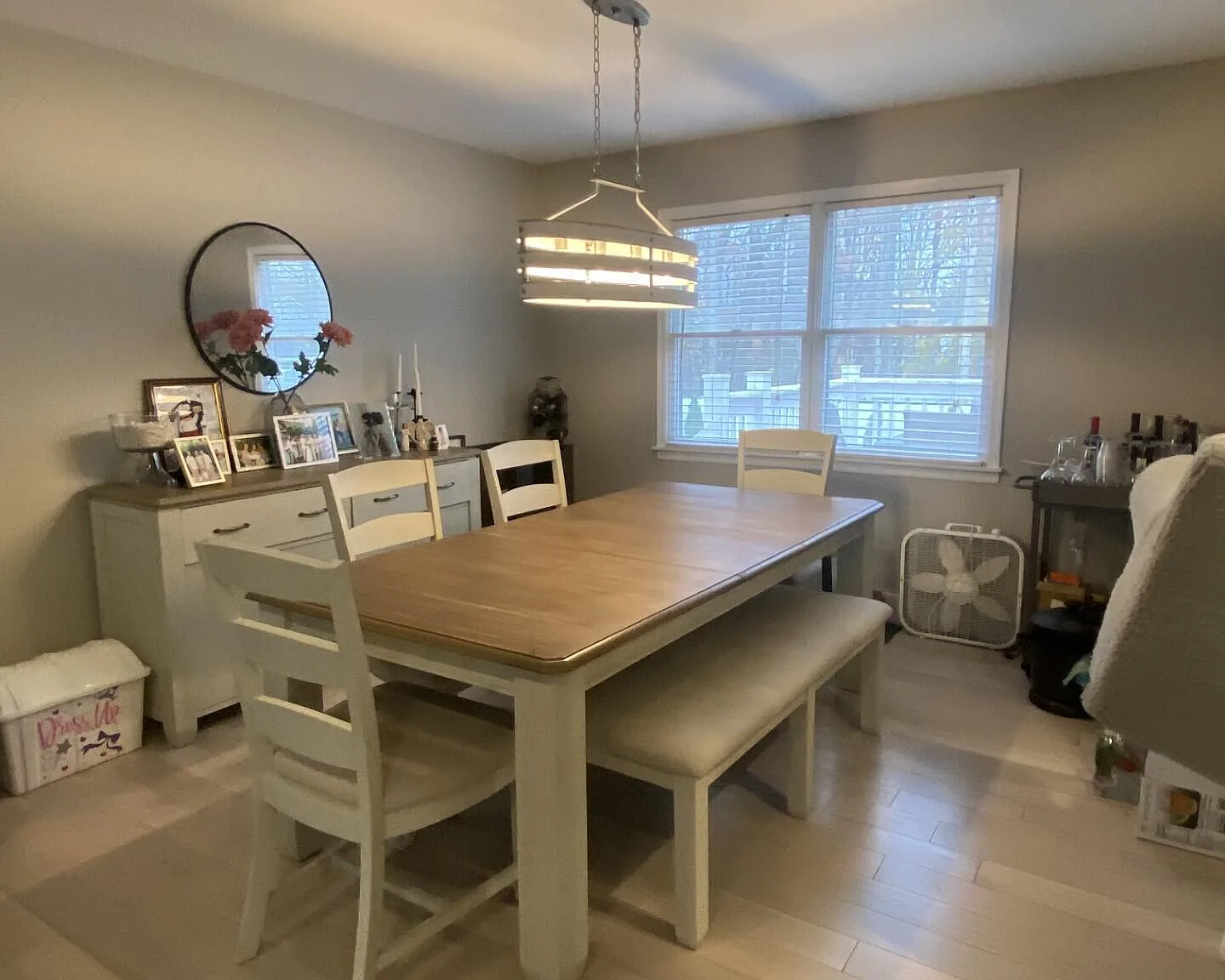 4 bed, 2.5 bath, 2296 sqft, $4,500 — Photo 4