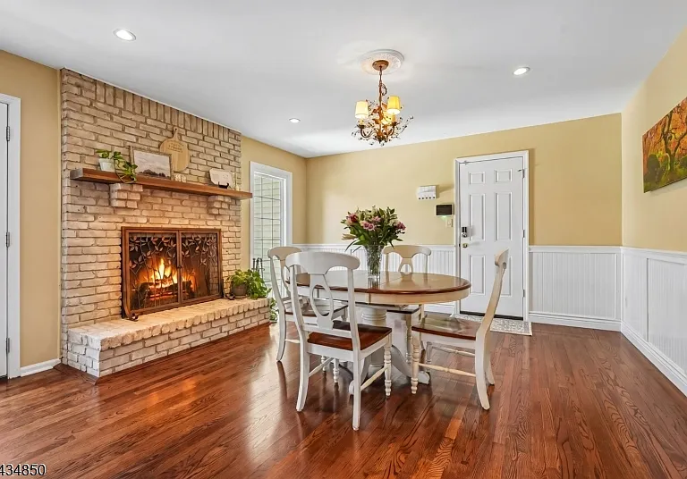 4 Copperfield Way — Photo 10