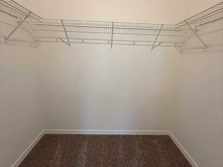 1610 Raena Dr #311 — Photo 17