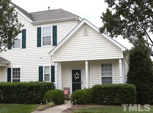 413 Commons Dr, Holly Springs, NC 27540