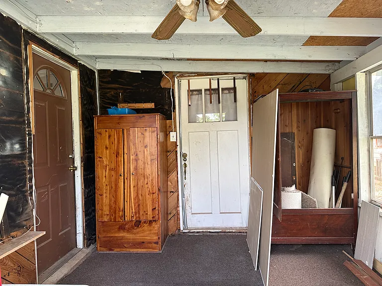 bonus storage room