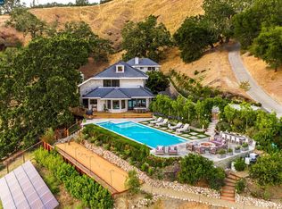 33 Deer Trl, Lafayette, CA 94549