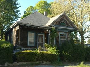 6 Brown St, Fairhaven, MA 02719