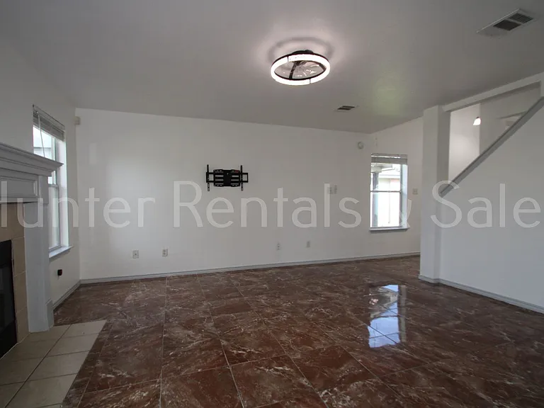 4910 Donegal Bay Ct — Photo 4