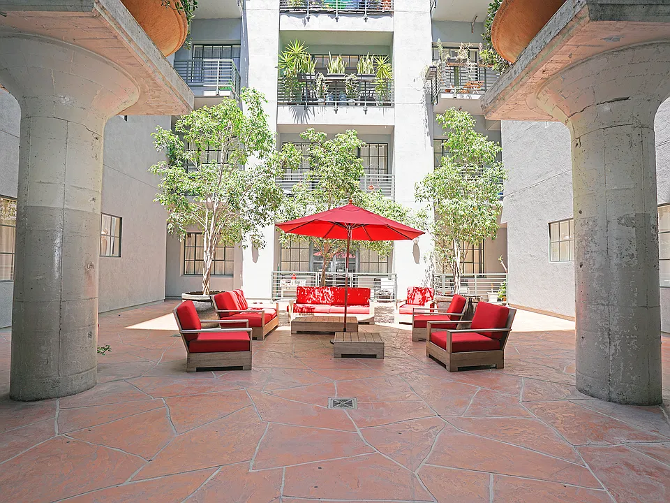 420 S San Pedro St #226