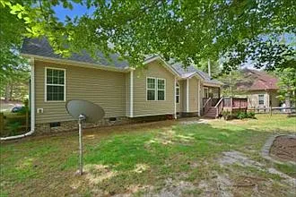 104 Cedar Ln — Photo 20