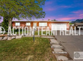9325 S Quail Hollow Cir, Sandy, UT 84093