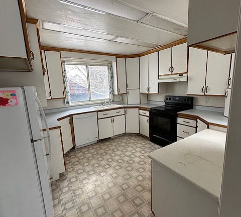 4th image of 2119 E Pheasant Ln