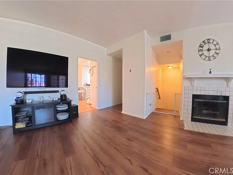 415 E Bougainvillea Ln — Photo 7