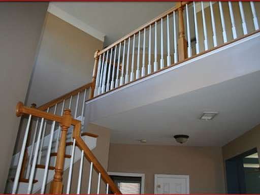 3rd image of 3079 Ashland Cir