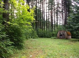 222 Crescent Beach Dr, Eugene, WA 98361