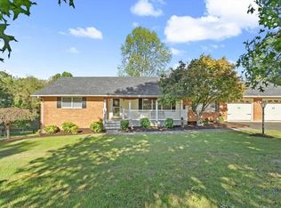 816 Brunswick Forge Rd, Troutville, VA 24175