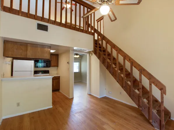 708 Graham Pl APT 205, Austin, TX 78705