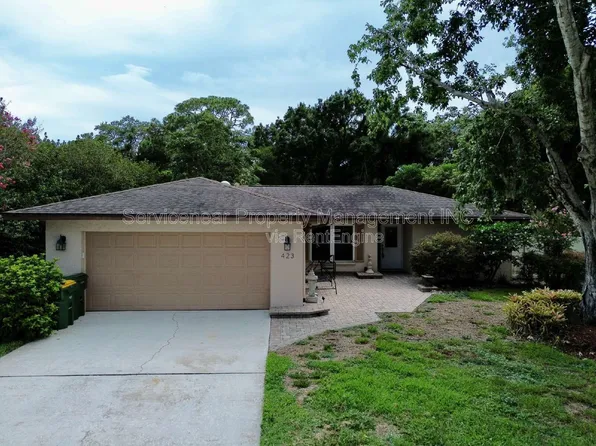 423 Whispering Oaks Ct, Sarasota, FL 34232