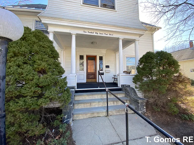 157 Pearl St #1 — Photo 13