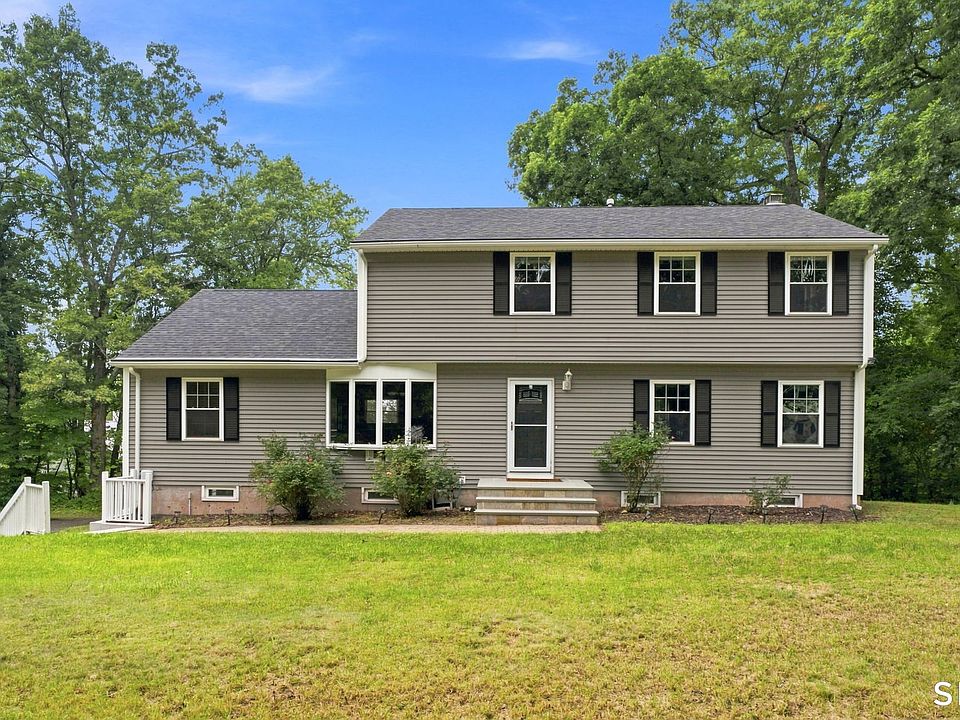 1st image of 400 Old Day Hill Road