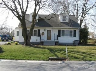 951 Hoffer Rd, Annville, PA 17003