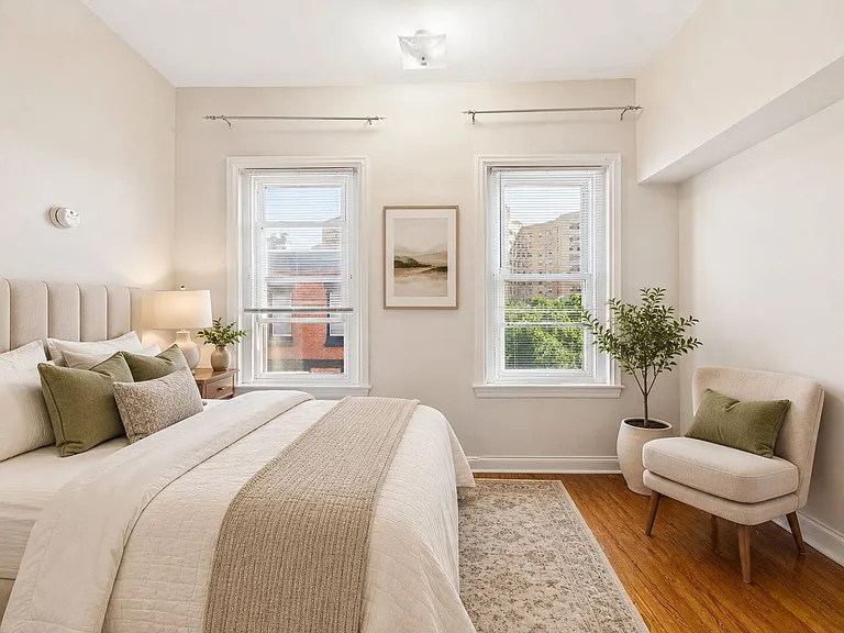 2623 Swain St — Photo 13