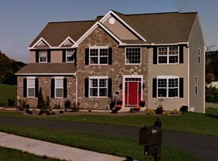 117 Herington Dr, Reading, PA 19608