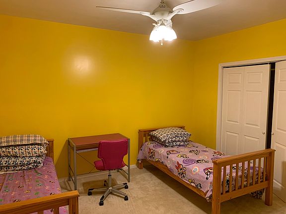 4th image of 12209 Harbor Town Cir
