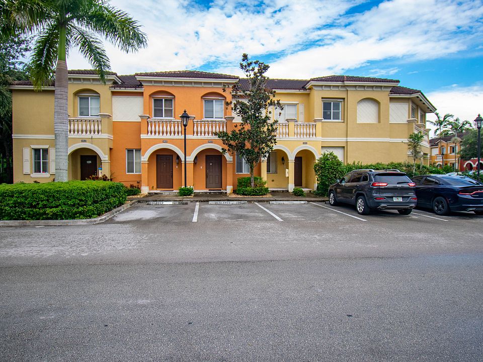 1st image of 1843 SW 90th Ave #1004