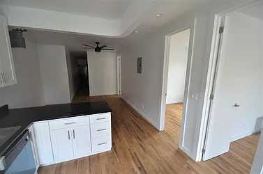 Rented by CITY SKYLINE REALTY INC