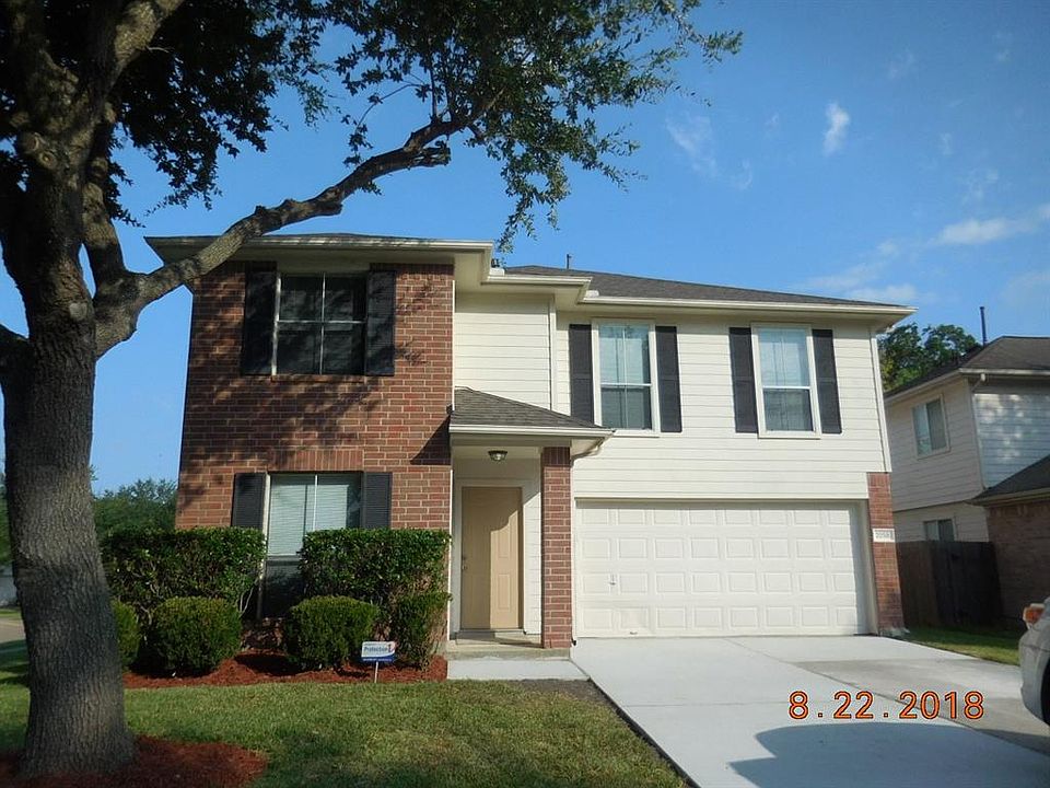 1st image of 2058 Greencourt Dr