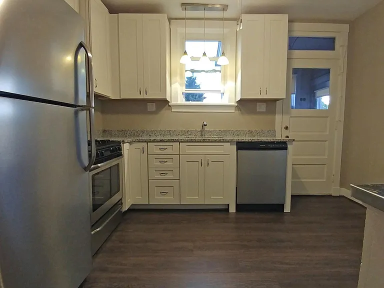 4228 Saline St — Photo 10