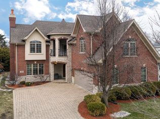 2020 Brentwood Rd, Northbrook, IL 60062