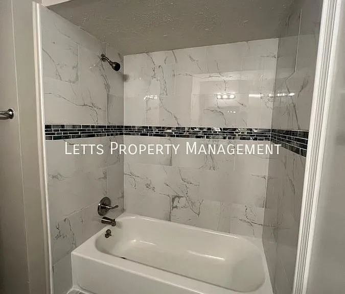 1 Esquiline Ct — Photo 12