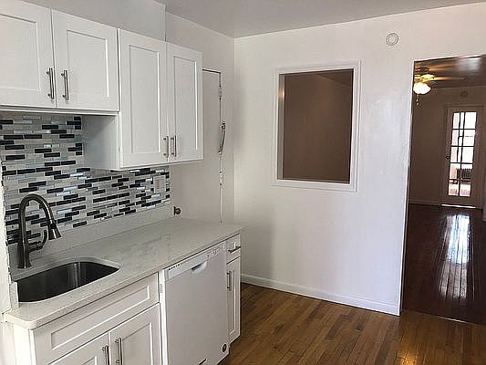 3rd image of 584 7th Ave APT 2L