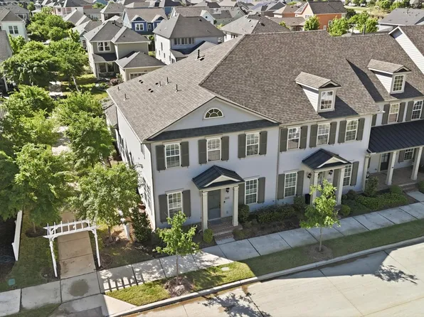 8726 Mangham St, North Richland Hills, TX 76180