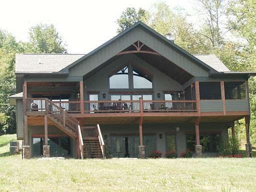 1st image of 577 Beech Cove Dr