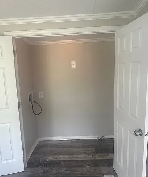 1410 Elias Ln — Photo 9