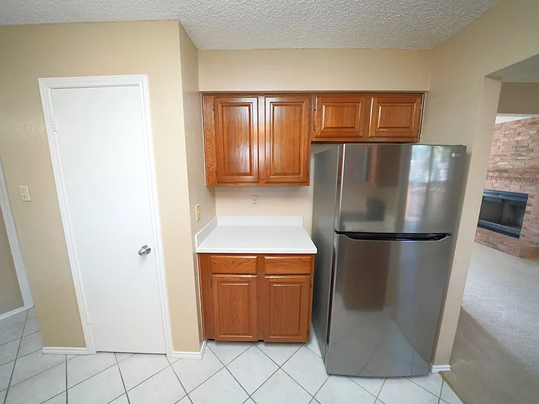 7315 Park West Dr — Photo 11