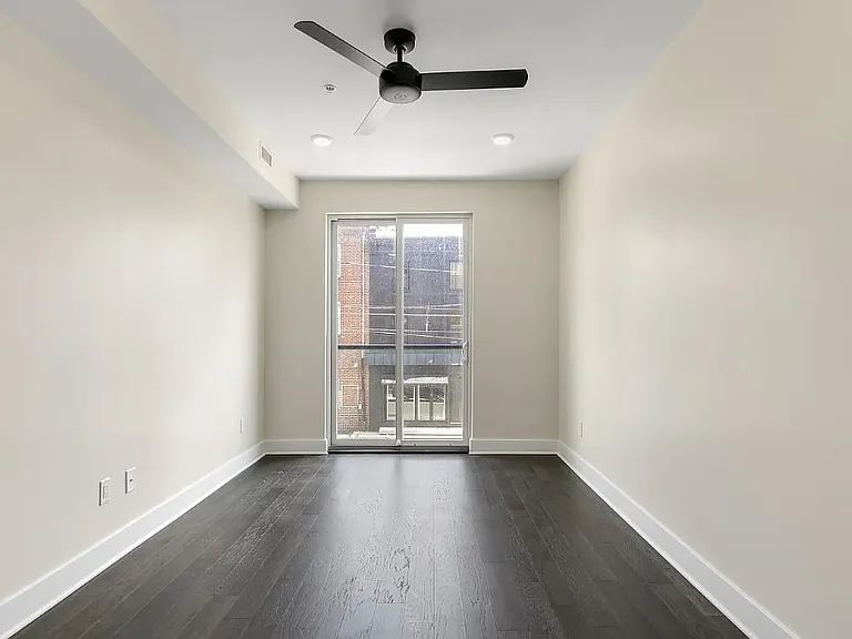 1868 Frankford Ave #201 — Photo 11