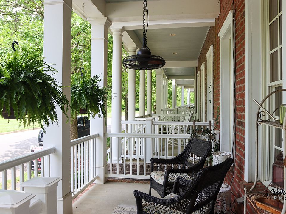 1st image of 1836 Grace Point Ln