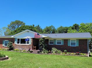 205 Oakhurst Rd, Wilmington, NC 28409
