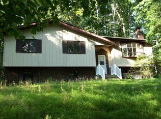 46 Red Mill Rd, Glen Gardner, NJ 08826