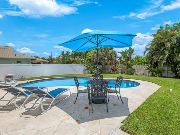 636 98th AVE N, NAPLES, FL 34108