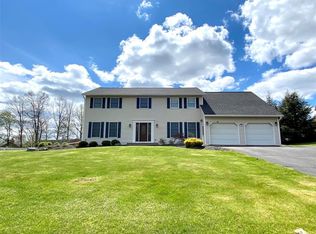 2725 Grandview Pl, Endicott, NY 13760