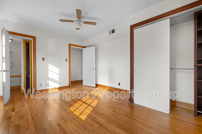 1 bed, 1.0 bath, 642 sqft, $1,950 — Photo 4