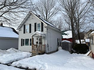 334 Grove St, Bangor, ME 04401