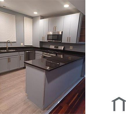 1st image of 7840 S East End Ave #1